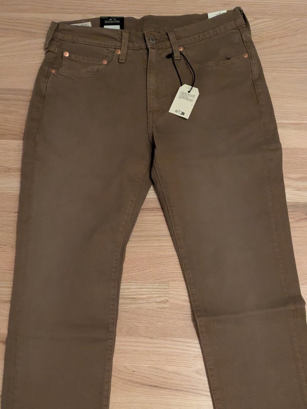 Levi's Ease 514 Straight in 31"x32"